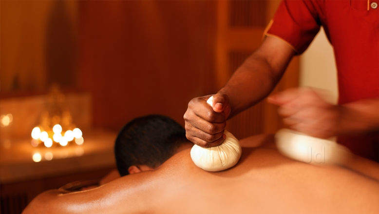 Full Body Massage + Body Scrub in Ludhiana