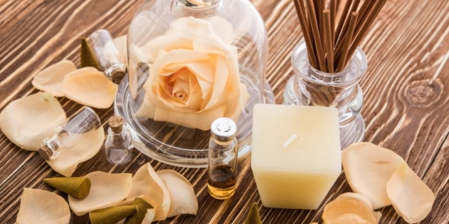 Find Rejuvenating Aroma Oil Body Massage Deals in Delhi NCR