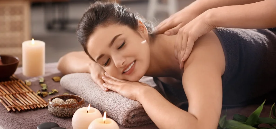 Body to body massage with happy ending