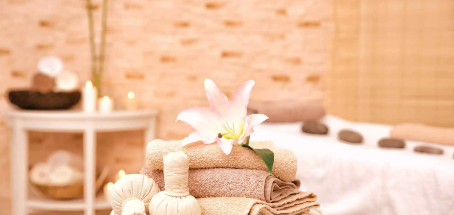 Luxury massage Parlor in Delhi